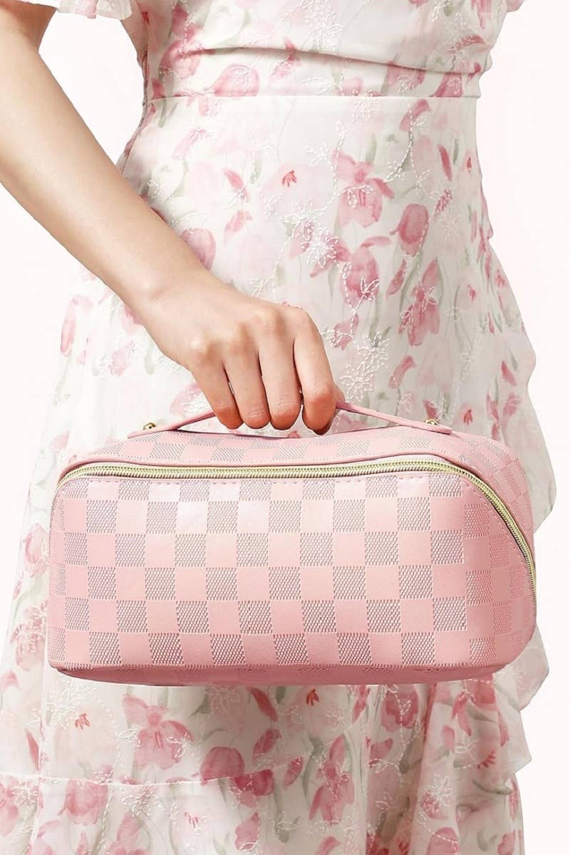 `.SI-25928 Vegan Leather Checkered Makeup Bag